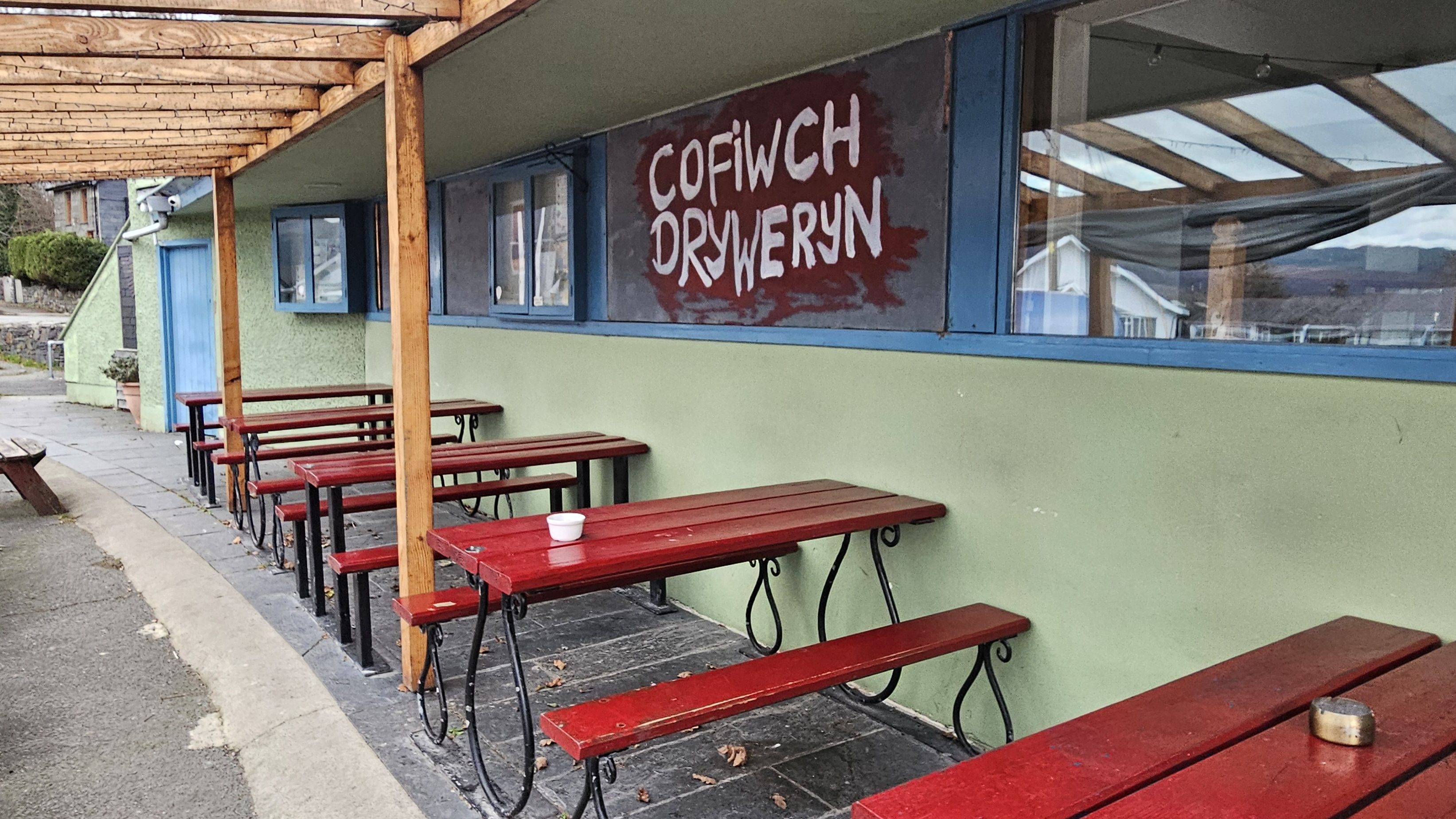 Siop, caffi a bar Llanfrothen